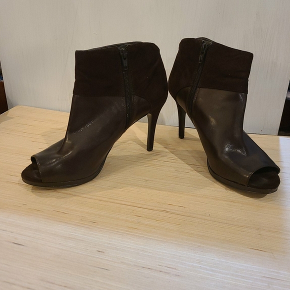 Booties - Picture 3 of 6